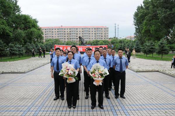 郊区民政局重塑社区服务，推动社区发展新项目启动